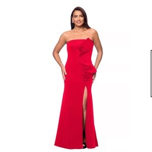 Betsy & Adam Strapless Red Scuba Gown NWT